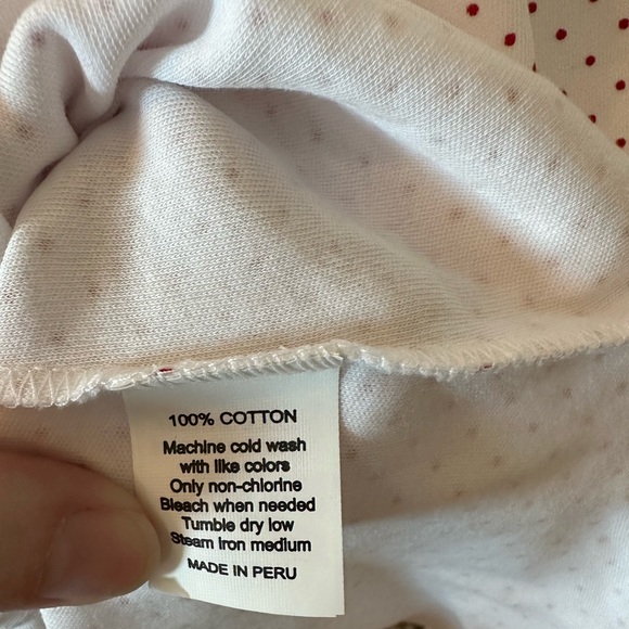 Lily Pads. Girls long sleeve shift top. Color: White w/red polka dots. Size: 7 - Picture 2 of 8